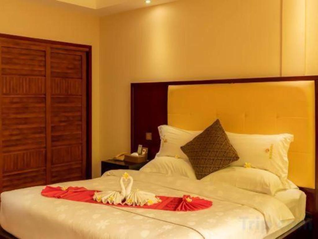 Xishuangbanna Hotel Managed By Xandria Hotel Luang Prabang Bagian luar foto