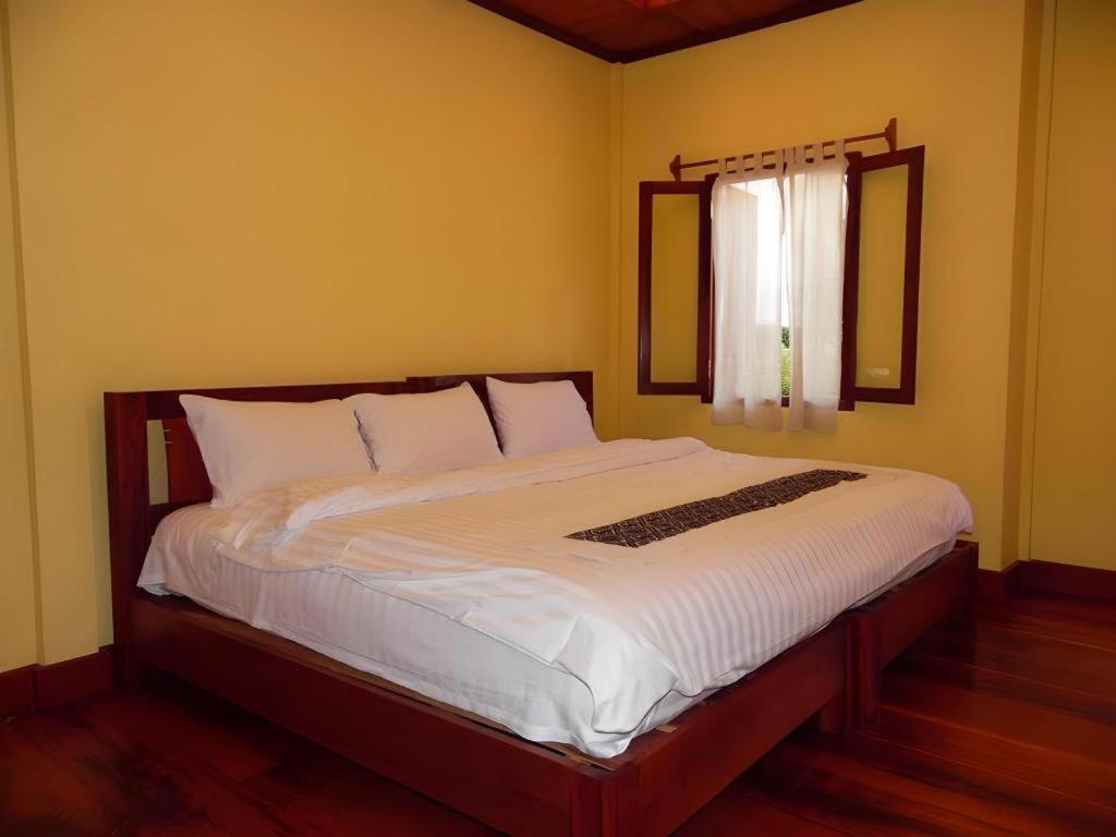 Xishuangbanna Hotel Managed By Xandria Hotel Luang Prabang Bagian luar foto