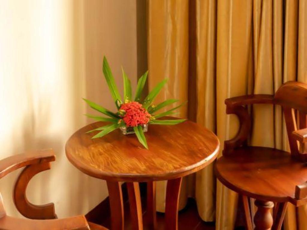 Xishuangbanna Hotel Managed By Xandria Hotel Luang Prabang Bagian luar foto