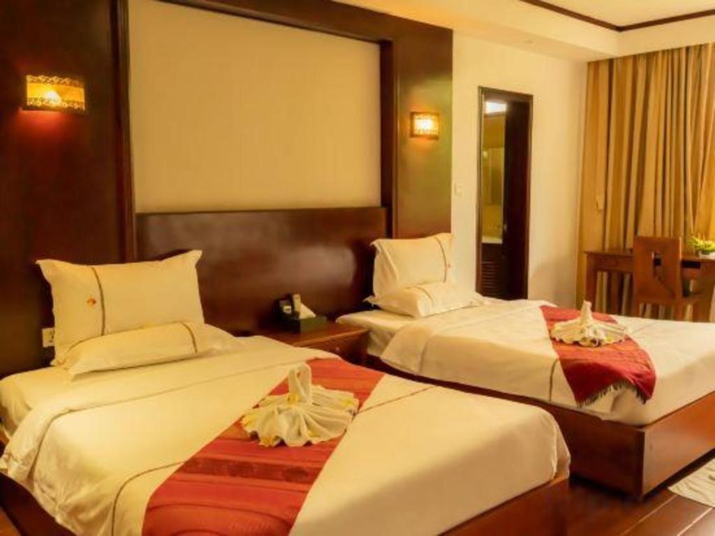 Xishuangbanna Hotel Managed By Xandria Hotel Luang Prabang Bagian luar foto