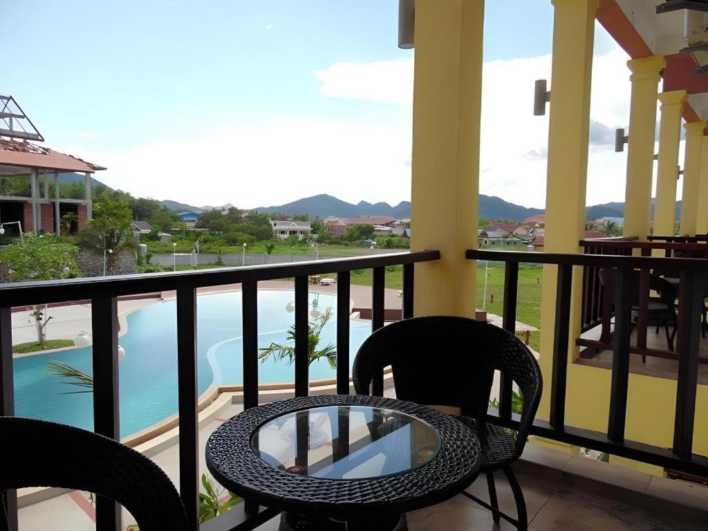 Xishuangbanna Hotel Managed By Xandria Hotel Luang Prabang Bagian luar foto