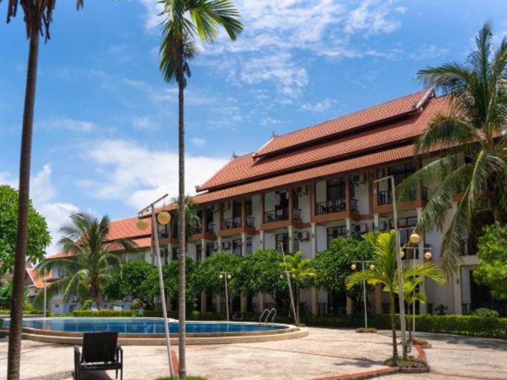 Xishuangbanna Hotel Managed By Xandria Hotel Luang Prabang Bagian luar foto